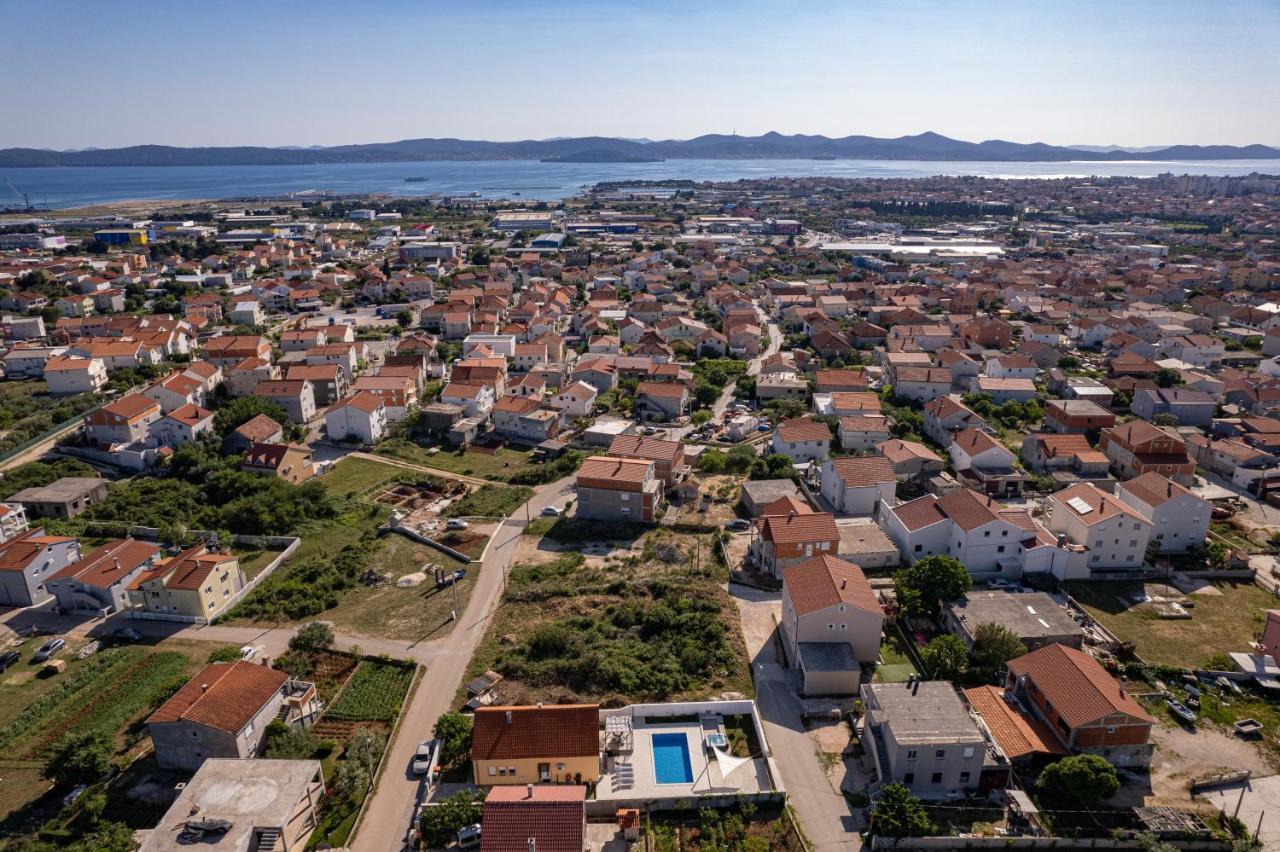 Family And Friends Private Heated Pool With Jacuzzi Zadar