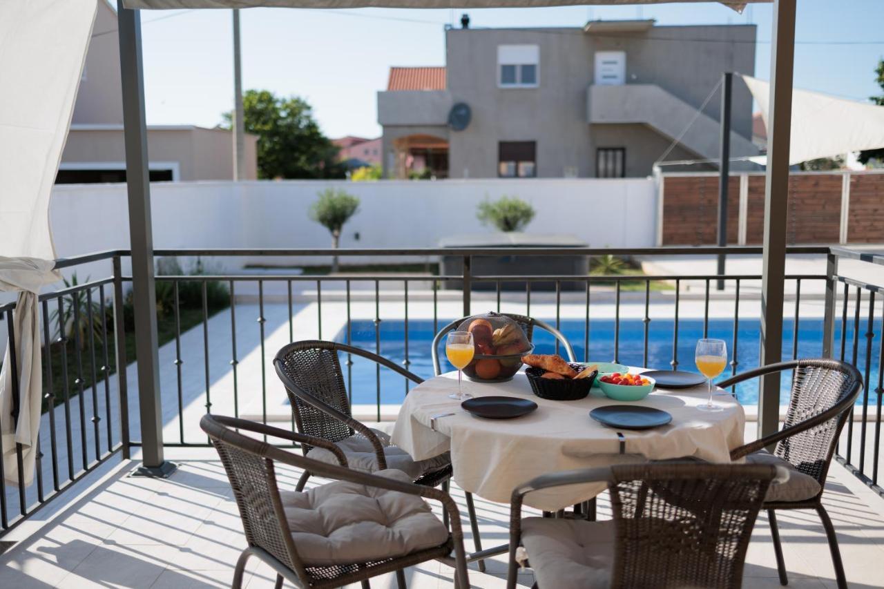 Family And Friends Private Heated Pool With Jacuzzi Zadar
